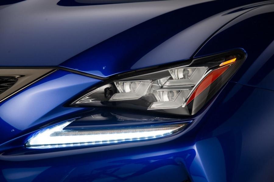 Детали экстерьера Lexus RC F 2014 года  (NA) (фото 150 из 200)